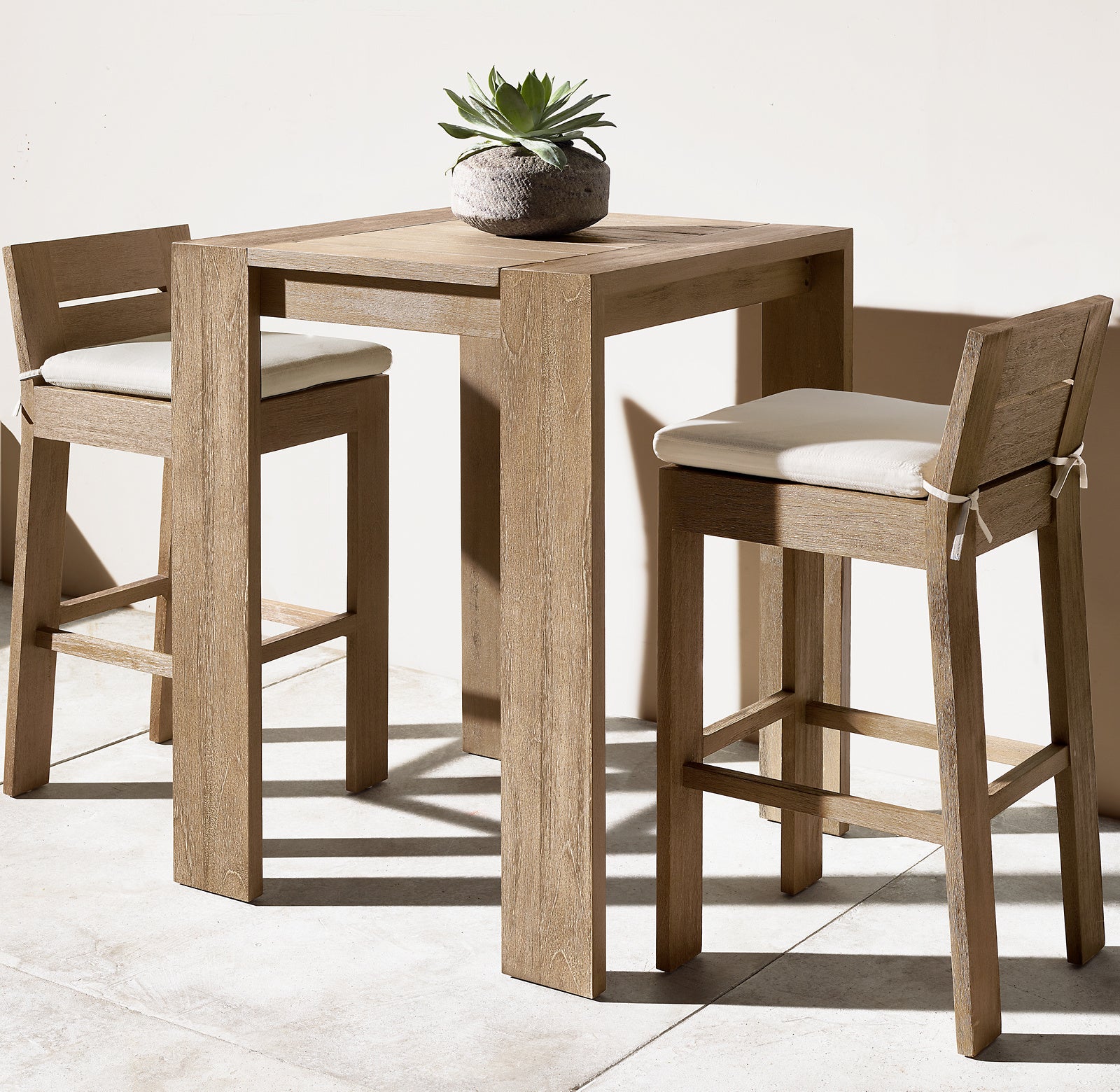 TABOURET DE BAR ET DE COMPTIR EN TECK - RAVELLO
